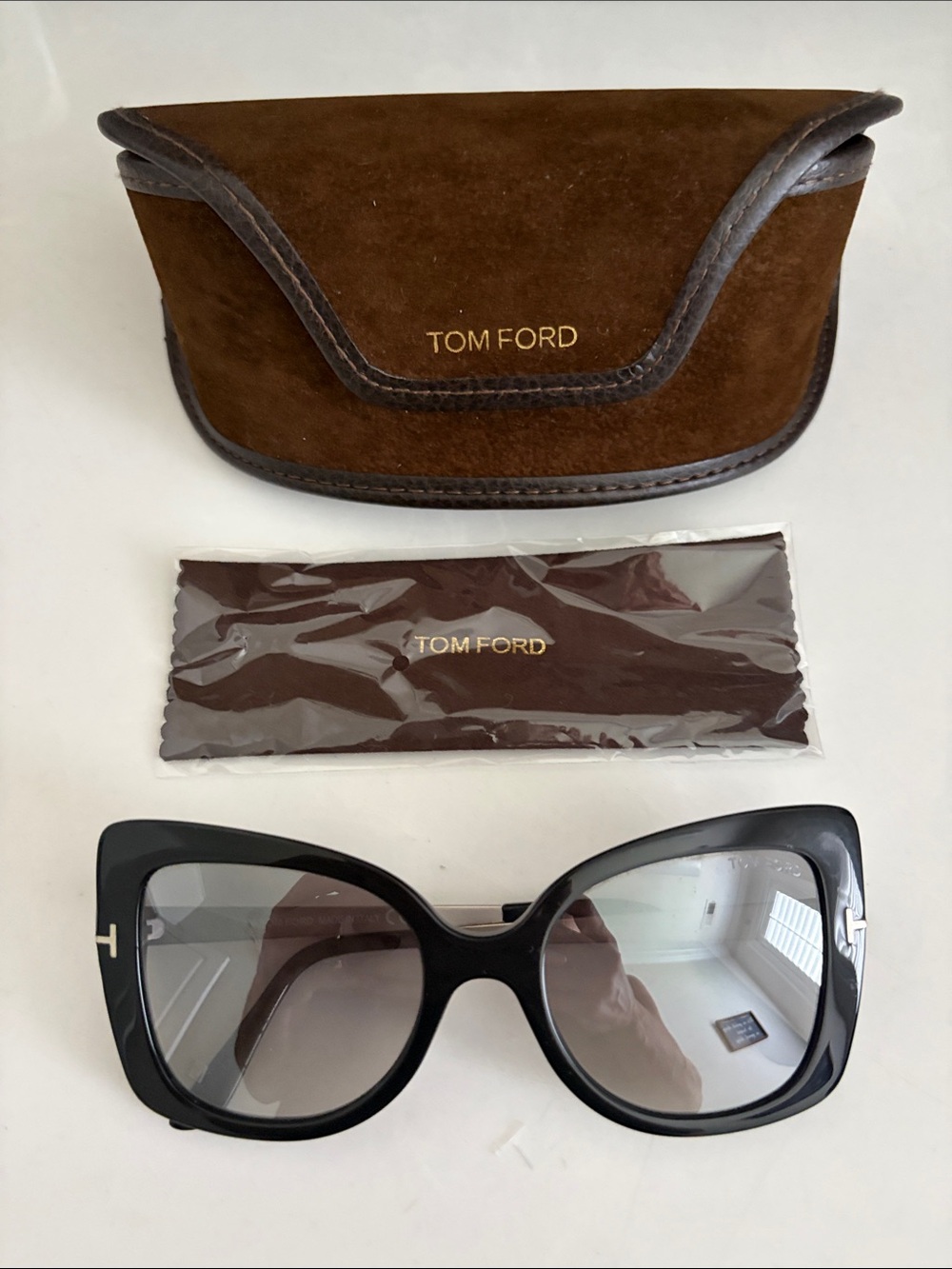 Tom Ford Black Square Cat-Eye Sunglasses with Gradient Lenses - Picture 5 of 5